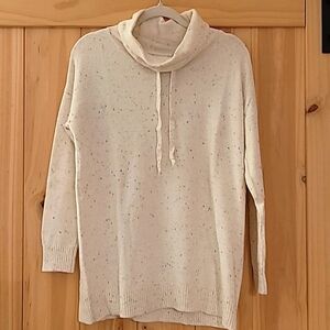 NWOT light sweater